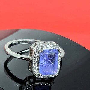 925 Sterling Silver Ring Sz 6 with Natural Tanzanite 8x6mm & Cz